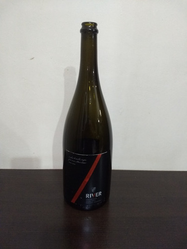 Botella Vino Espumante Champagne River Plate 1,5 L Vacia  