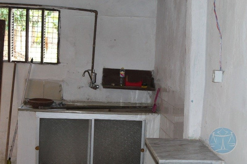 Imagem 6 de 12 de Casa No Bairro Do Alecrim - V-11698