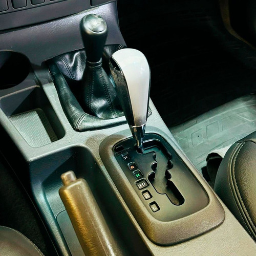 Toyota Hilux 2.7 SRV 4X4 CD 16V