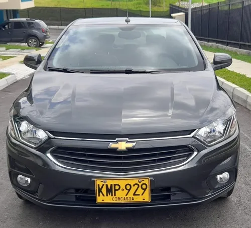 Chevrolet Onix 1.4 Ltz 4 p