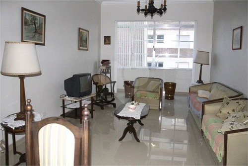 2 Quartos, Sala, Garagem E Mobiliado. - 271-im568945