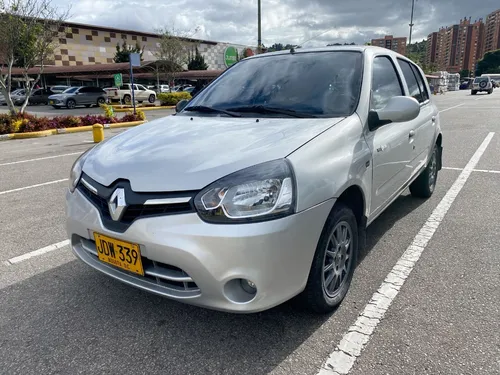 Renault CLIO STYLE 1.2 Night & Day