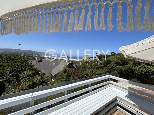 Casa En Cachagua Recién Remodelada Con Vista Al Mar
