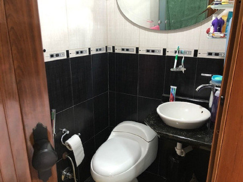Imagen 12 de 30 de En Venta Una Espectacular Y Lujosa Quinta, Totalmente Equipada Y Amoblada, Ubicada En Bosque Valle.