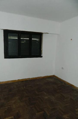 Casa Venta 3 Dormitorios, Terraza Y Cochera - 110 Mts 2- La Plata