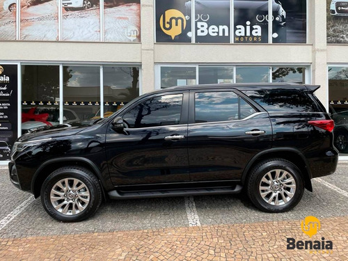 Imagem 5 de 12 de Toyota Hilux Sw4 2.7 Vvt-i Flex Srv 7l 4x2 Automático