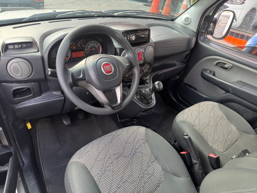 Fiat Doblo 1.8 16v Essence 7l Flex 5p