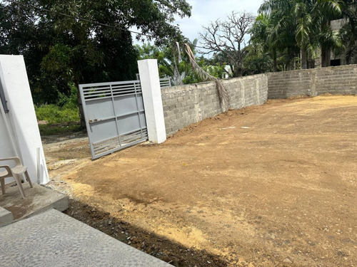 1507- Casas En El Doral, Pto. Pta.