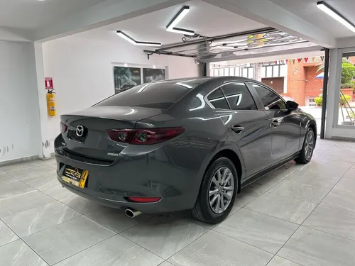 Mazda 3 Touring AT 2.0 2022