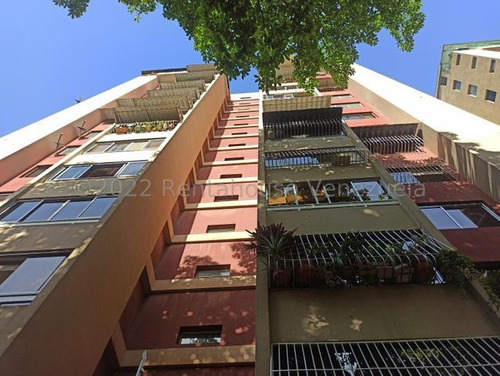 Apartamento En Venta La Urbina 23-6047