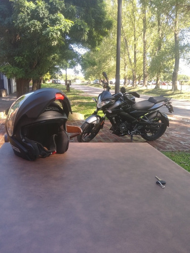 Bajaj Ns 200