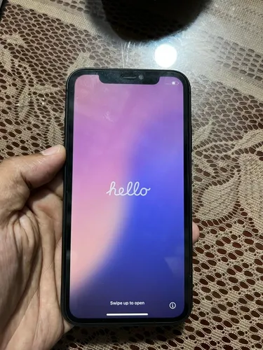 Apple iPhone 11 (128 Gb) - Negro Batería En 86% (Usado)