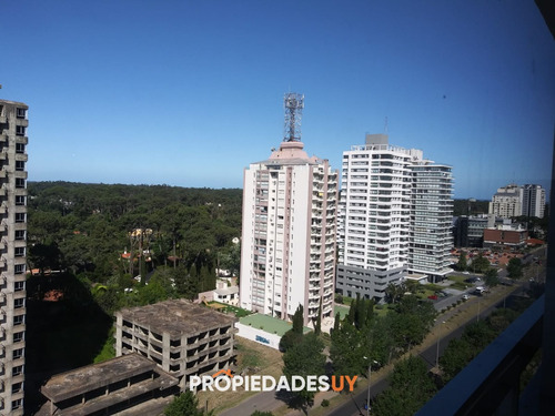 Apartamento En Roosevelt - Punta Del Este