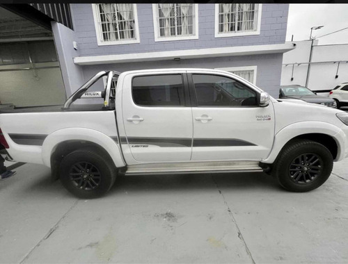 Imagen 9 de 20 de Toyota Hilux 2014 3.0 Cd Srv Limited 171cv 4x4 5at