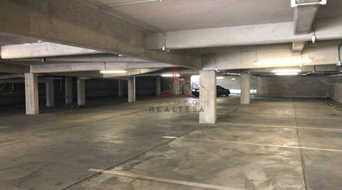 Imagen 10 de 17 de Local Comercial En Renta Plaza Redondela 15,759.80 Javalb R1