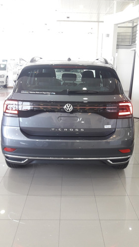 T-cross Version Trendline W