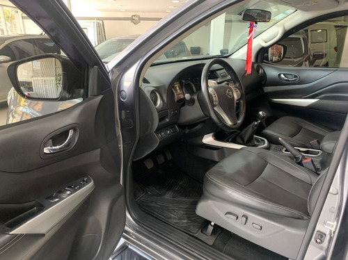 Nissan Np300 2.3 Frontier Le Cd 4x2 Mt