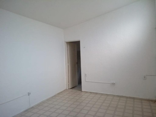 Imagem 4 de 14 de Casa Em Candelária - Natal/rn - Ca7401