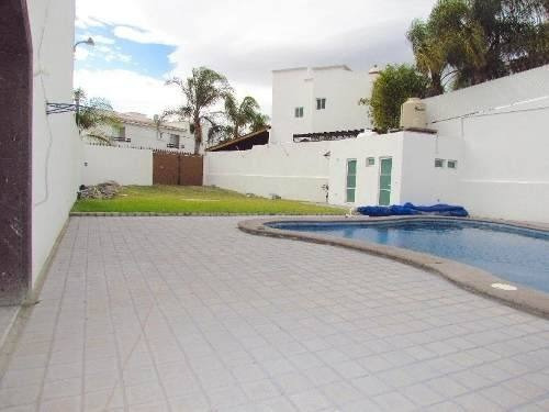 Imagen 10 de 17 de Casa Con Opción A Comprar Terreno Con Alberca Propia