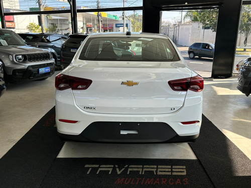 Chevrolet Onix 1.0 TURBO FLEX PLUS AUTOMÁTICO