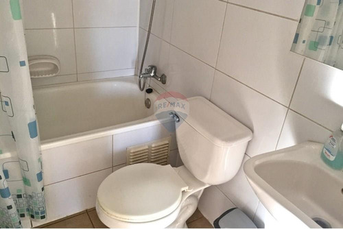 Se Vende Depto. 3d+2b+est. Y Bod Recoleta