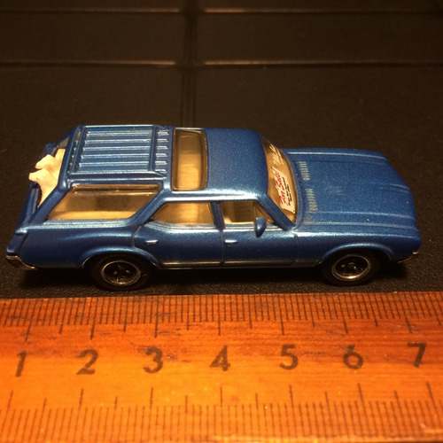 Matchbox Oldsmobile Vista Cruiser 1971 (Usado)
