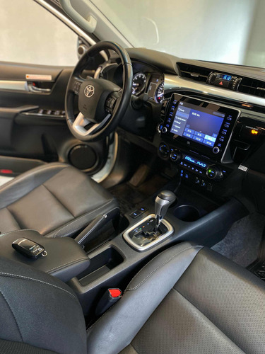 Toyota Hilux Pick-up 2.8 Cd Srx 204cv 4x4 At