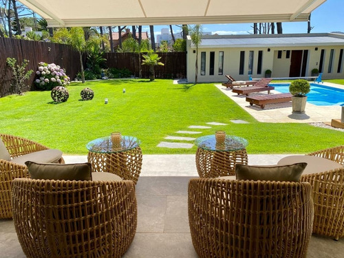 Casas Venta 5 Dormitorios Punta Del Este