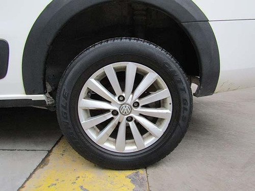 Imagen 14 de 15 de Volkwagen Saveiro 1.6 4x2 Bnc Cab Ext. Comfort 2014 Gsdp37
