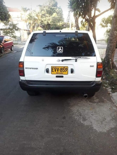 Nissan Pathfinder 1997 3.3 R50 Ancha
