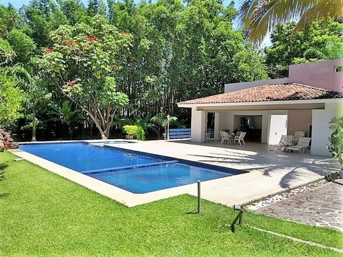 Excelente Casa En Condominio En Venta Cuernavaca