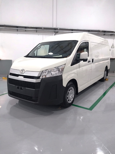 Toyota Hiace 2.8 Tdi Furgón 6at L2h2 3a 5p
