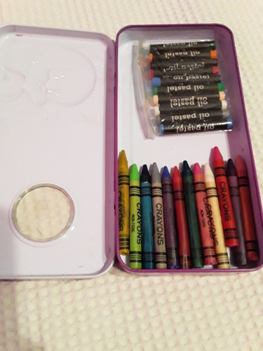Lote Arts. Libreria. Cartuchera Looney Tunes. Crayones. Etc.