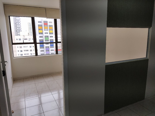 Imagem 12 de 21 de Conjunto Comercial - Centro - 977