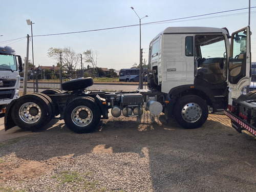 Imagen 17 de 23 de Camion Sinotruk Howo T5g 280 Hp Tractor
