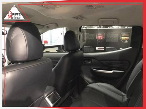 Imagem 9 de 9 de Mitsubishi L200 Triton 2.4 16v Turbo Diesel Sport Hpe Cd 4p
