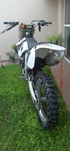 Yamaha 2008