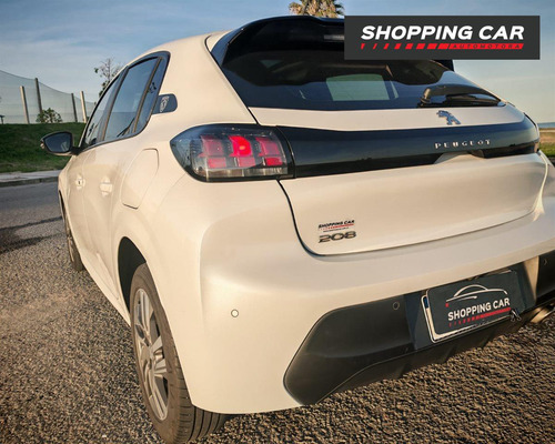 Peugeot 208 Feline 1.6 AT