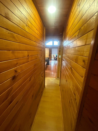 Se Vende Amplia Y Comoda Casa En Pichilemu Buena Ubicacion