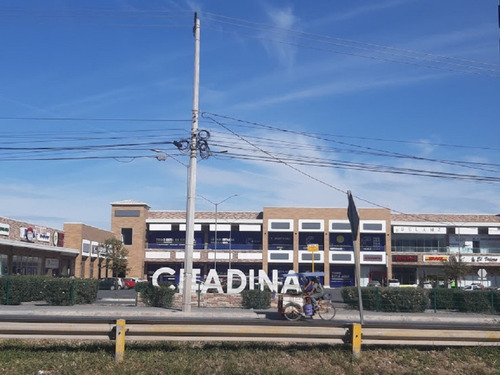 Imagen 5 de 13 de Local Plaza Comercial En Renta, General Escobedo, Nuevo León