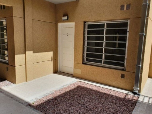 Imagen 3 de 11 de Departamento En Venta En José C Paz
