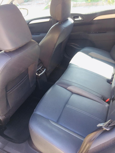 Citroën C4 Lounge 2017 1.6 Hdi 115 Feel Pack