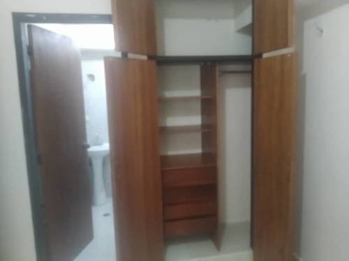 Imagen 10 de 13 de Apartamento En Res. Mirador Country Eglée Suárez 04144815512