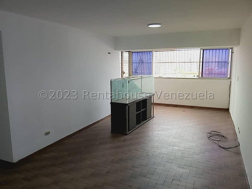 Yg Apartamento En Venta En Guaicaipuro Cod. 23-30519 Cm