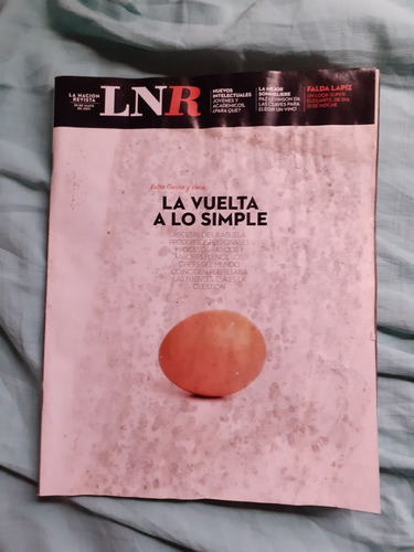 Revista La Nación La Vuelta A Lo Simple, Paz Levinson