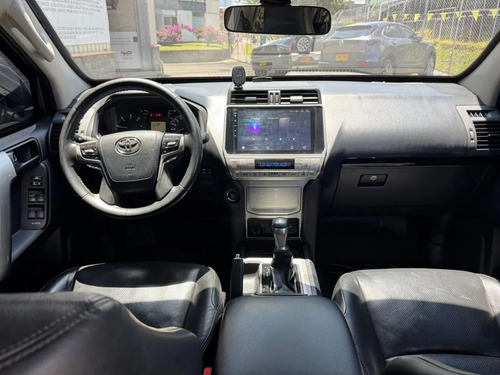 Toyota Prado 3.0 Tx-l Diésel 4x4