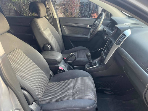 Imagen 10 de 13 de Chevrolet Captiva 2.4 Lt Mt 4x4