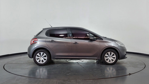 Peugeot 208 1.5 Active