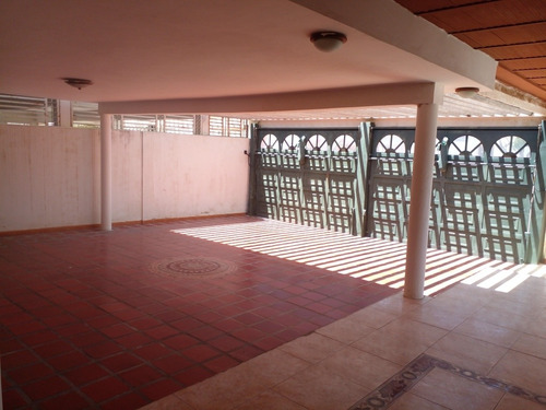 Imagen 12 de 21 de Judithe.venta Casa Maracaibo Calle Cerrada