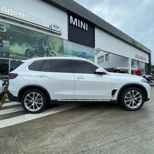 BMW X5 Xdrive50e